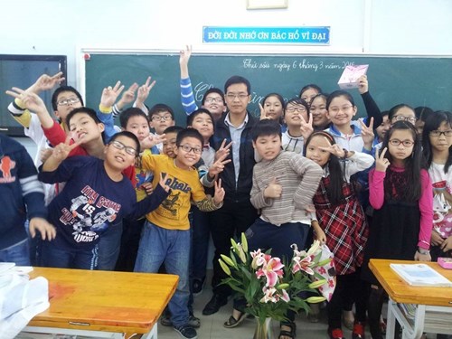 6.700 cây xanh và đề toán đặc biệt của thầy giáo tiểu học